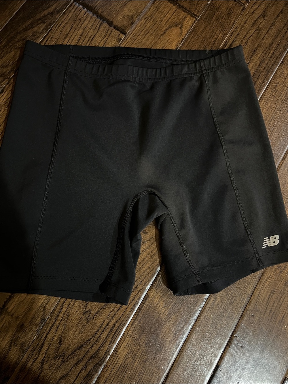 New Balance lightening Dry Black Size Large Athletic Shorts